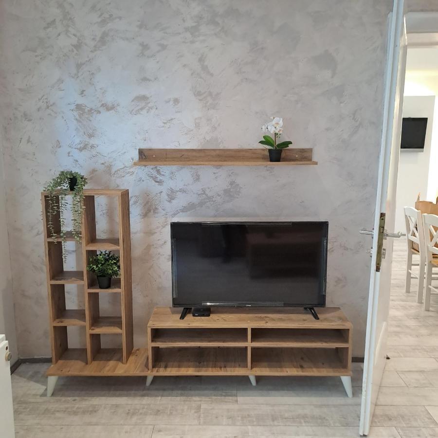 Apartman Centar Sd Semendria Exterior foto